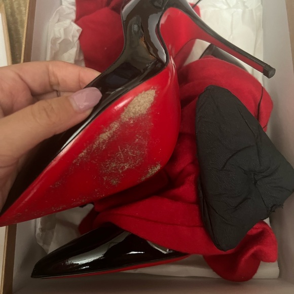 Only wore them once. They are in excellent condition. - Picture 4 of 4